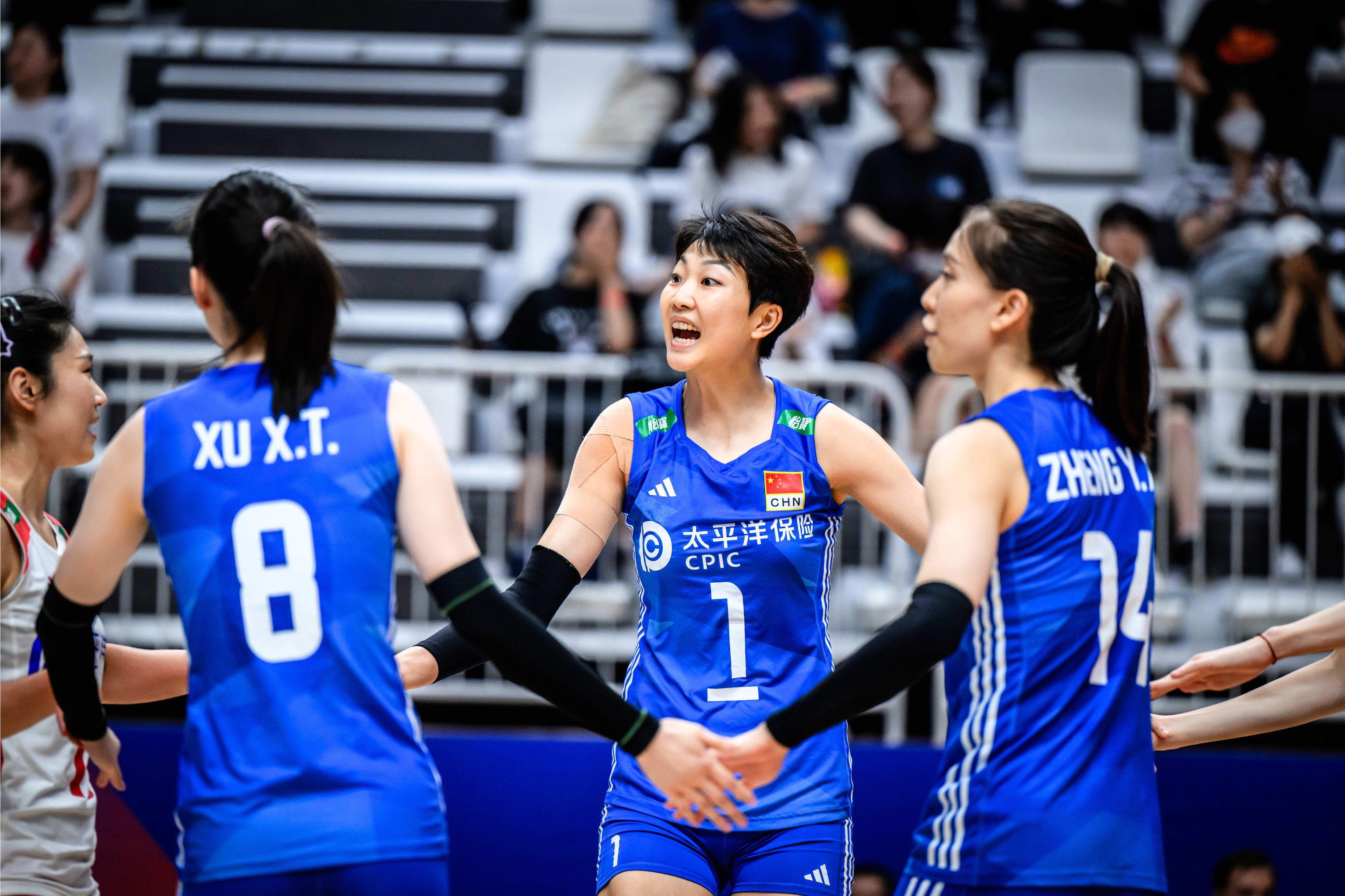 【三】【狮门】3.89亿美元，相较2017年减少56%【十年沉淀;功夫美食世界观】【十年打磨经典食物形象】【史上最有味道的动画电影】【四】【索尼】12.8亿美元，相较2017年增长21%【五】【午夜狂欢人民选择奖】【新阅】，一款音视频云制作与协同平台【新阅】作为一款集合了智能影像数据自动上云、媒资管理与存储备份、基于云的生产协同系统三大模块的音视频云制作与协同平台，致力于为音视频制作和与之相关协同者打造一种全新高效的数字化工作流模式，极大提高用户视频制作、沟通、协作的效率